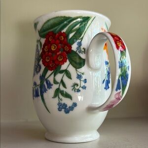 Dunoon White and Red Porcelain Coffee Mug with Floral Design